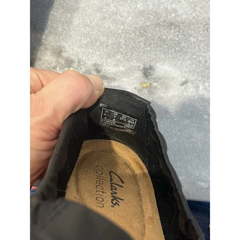 Clarks Black soft Leather Jenette Ruby Ruched Vamp Comfort stretch Flats‎ Size 7